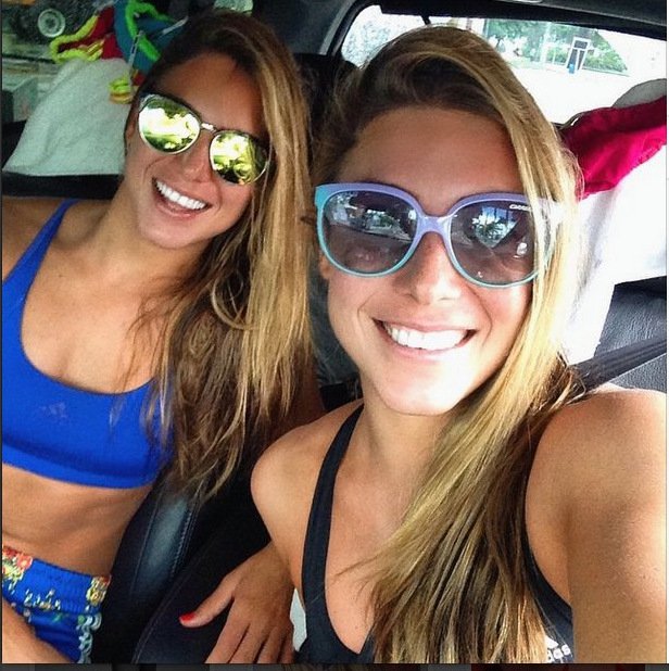 Καυτό βραζιλιάνικο δίδυμο: Ταράζουν τα νερά οι αδελφές Φέρες [εικόνες] | iefimerida.gr 3