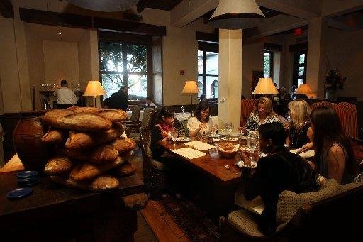 Ενα ελληνικό εστιατόριο στο Σαν Φρανσίσκο «κατακτά» τους ουρανίσκους των Αμερικανών [εικόνες]  | iefimerida.gr 1