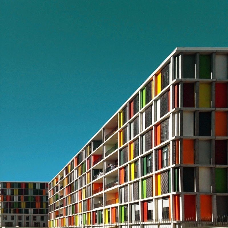 Ζωντανά χρώματα και γεωμετρικά μοτίβα – Οταν η Κωνσταντινούπολη μεταμορφώνεται σε ουράνιο τόξο [εικόνες]  | iefimerida.gr 6