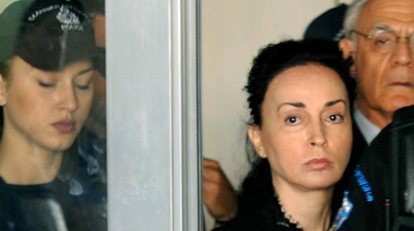 Η καλλονή που συνόδευε τη Βίκυ Σταμάτη [εικόνες] | iefimerida.gr 5