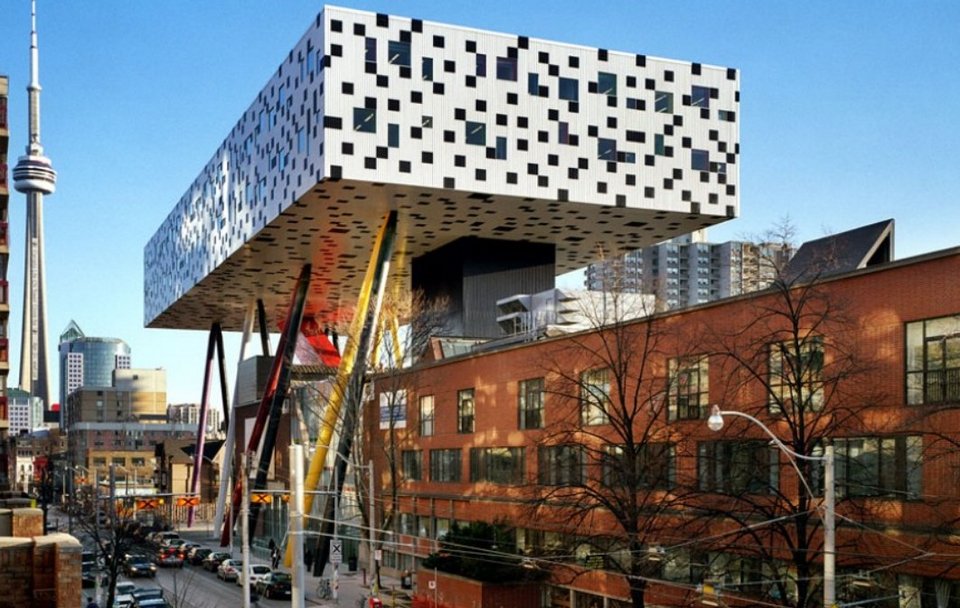 Τα κτίρια που αψηφούν τη βαρύτητα -Σαν να τα κρατά μία αόρατη δύναμη [εικόνες] | iefimerida.gr 9