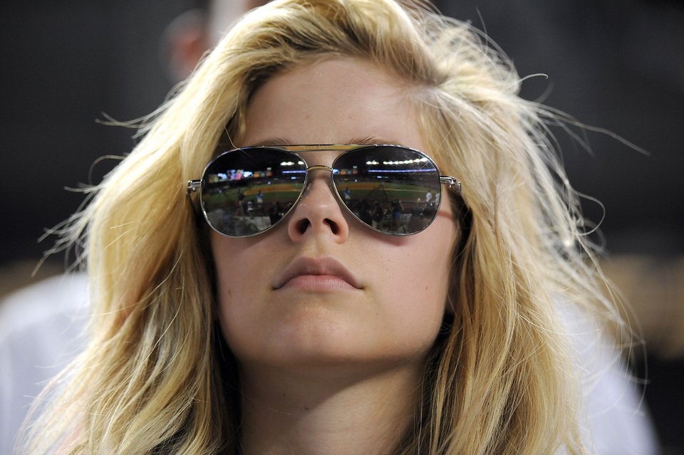 Σοκ στο Χόλιγουντ: Η Avril Lavigne ανακοίνωσε ότι πάσχει από σοβαρή ασθένεια [εικόνες] | iefimerida.gr 3