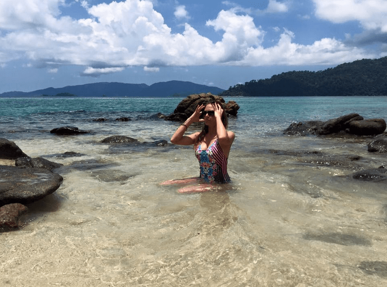 «Κολάζει» και από την Ταϊλάνδη η Μάρτα [εικόνες]  | iefimerida.gr 1