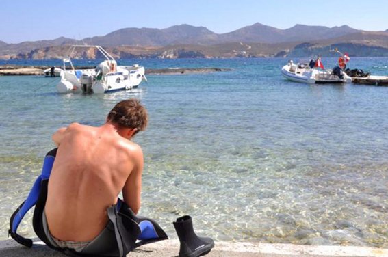 Τα 7 ελληνικά νησιά που πρέπει να επισκεφθούν οι gay τουρίστες [εικόνες] | iefimerida.gr 0