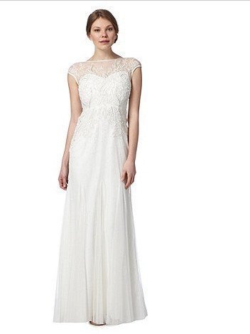 Τα 10 πιο φίνα νυφικά της άνοιξης από 57 μέχρι 370 ευρώ [εικόνες] | iefimerida.gr 5