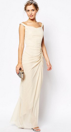 Τα 10 πιο φίνα νυφικά της άνοιξης από 57 μέχρι 370 ευρώ [εικόνες] | iefimerida.gr 7