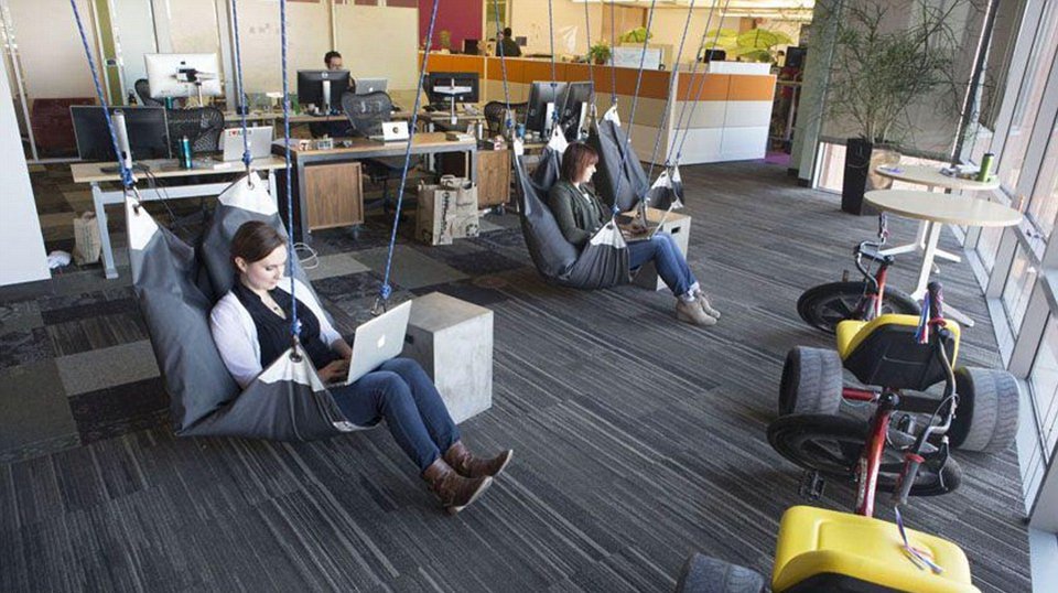 Μα πώς δουλεύουν εκεί; -Αυτά δεν είναι γραφεία, είναι παιδική χαρά για κάθε εργαζόμενο [εικόνες] | iefimerida.gr 18