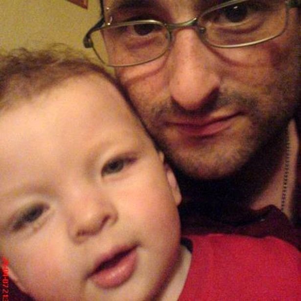 Αγόρι 8 χρονών κρεμάστηκε μετά από τιμωρία των γονιών του [εικόνες] | iefimerida.gr 0