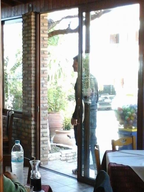 Δείτε πού πέρασε το Πάσχα ο Σάκης Ρουβάς [εικόνες] | iefimerida.gr 1