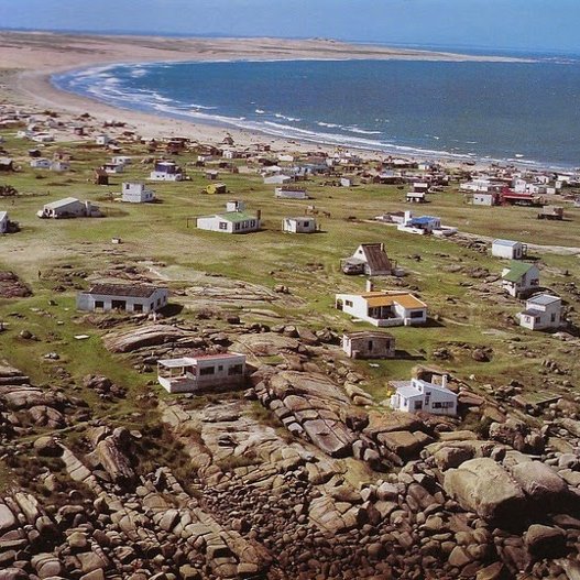 Ζωή χωρίς νερό, ρεύμα και δρόμους – Το πιο αντισυμβατικό χωριό στον κόσμο [εικόνες]  | iefimerida.gr 7