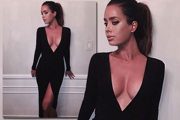 Μοντέλο - καλλονή προκαλεί με το απίστευτο σώμα της λίγες μέρες πριν γεννήσει [εικόνες] | iefimerida.gr 0