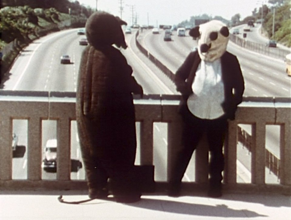 Radio Athènes: Ενας νέος νομάς της σύγχρονης τέχνης εισβάλλει στο Μουσείο Μπενάκη [εικόνες] | iefimerida.gr 0