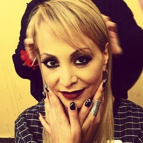 Η Τέτα Καμπουρέλη γδύθηκε στο Mega και έμειναν όλοι άφωνοι [βίντεο] | iefimerida.gr 3