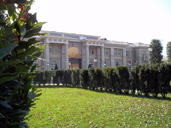 Το ανάκτορο του Πούτιν -Η έπαυλη των 920 εκατ. ευρώ με το τελεφερίκ και την κιτς χλιδή [εικόνες] | iefimerida.gr 9