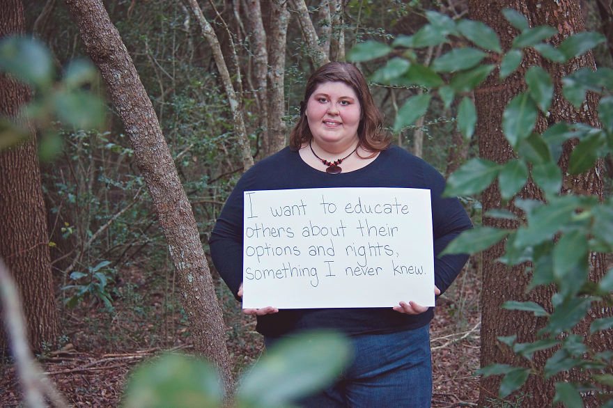 Λόγια πόνου και δύναμης – Νεαρή διηγείται βουβά τον βιασμό της για να αφυπνίσει τις γυναίκες [εικόνες]  | iefimerida.gr 8