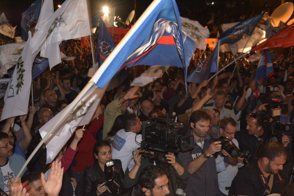 Εκλογές στα κατεχόμενα: Νέος ηγέτης των Τουρκοκυπρίων ο Μουσταφά Ακιντζί [εικόνες]  | iefimerida.gr 2