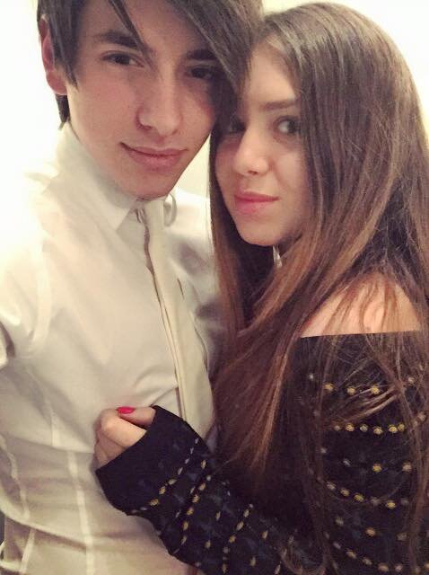 Η όμορφη κόρη του Σαραβάκου κάνει καριέρα στο τραγούδι [εικόνες & βίντεο] | iefimerida.gr 1