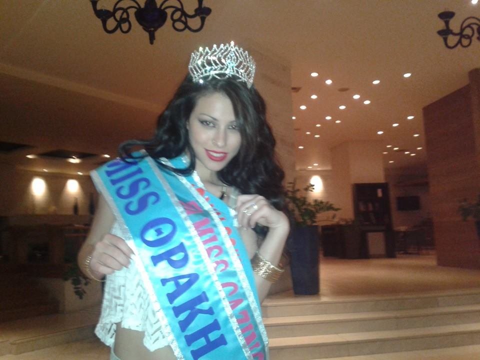 Μύκονος: Αδειασαν 15 σαμπάνιες στο σώμα της Μις Θράκη  -Η προκλητική απάντηση στο κράξιμο [βίντεο & εικόνες] | iefimerida.gr 0