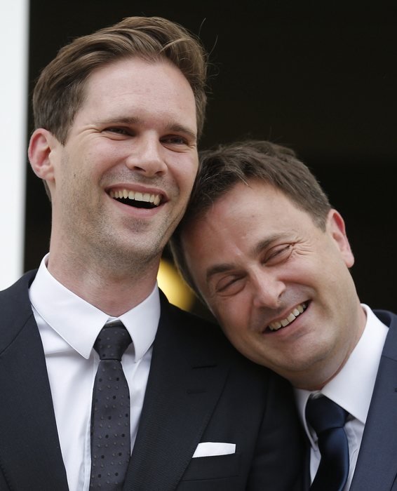 Παντρεύτηκε τον σύντροφό του ο πρωθυπουργός του Λουξεμβούργου [εικόνες] | iefimerida.gr 5