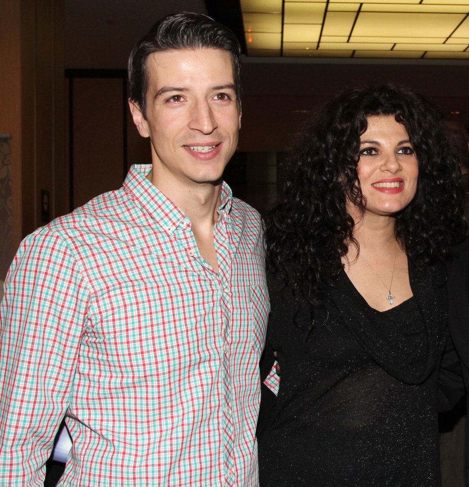 Τα καυτά φιλιά της Τάνιας Τρύπη με τον κατά 20 χρόνια νεότερο σύντροφό της -Ηταν μαθητής της στη σχολή [εικόνες] | iefimerida.gr 4