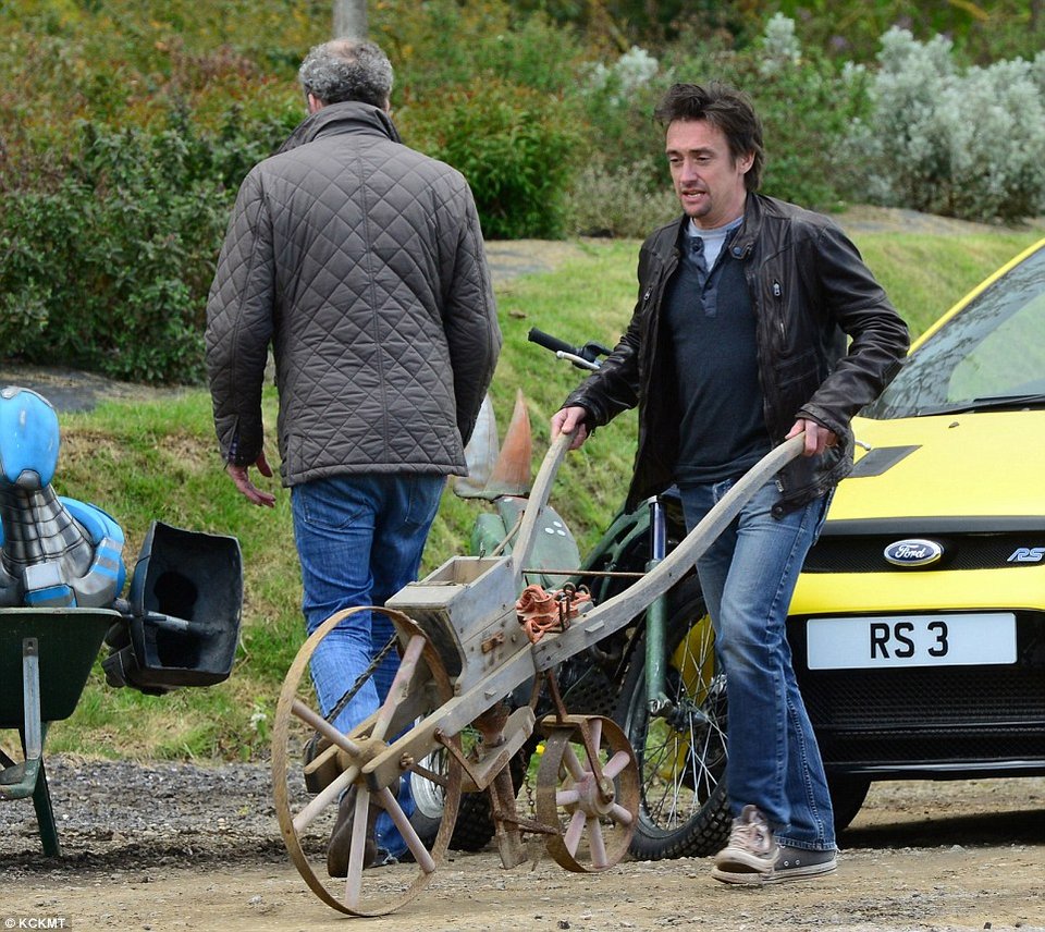 Ο Τζέρεμι Κλάρκσον επιστρέφει στις κάμερες: Ιδια ομάδα, νέο όνομα εκπομπής [εικόνες] | iefimerida.gr 6