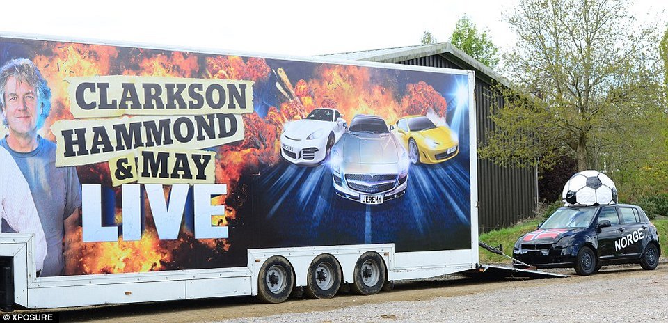 Ο Τζέρεμι Κλάρκσον επιστρέφει στις κάμερες: Ιδια ομάδα, νέο όνομα εκπομπής [εικόνες] | iefimerida.gr 0