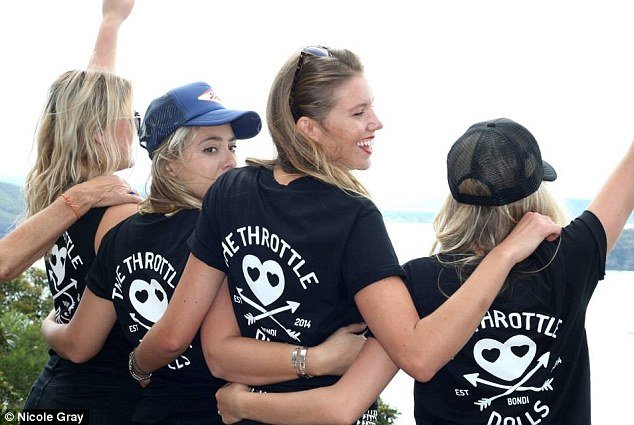 Throttle Dolls: Συμμορία μηχανόβιων γυναικών αναστατώνει το Σίδνεϊ | iefimerida.gr 1