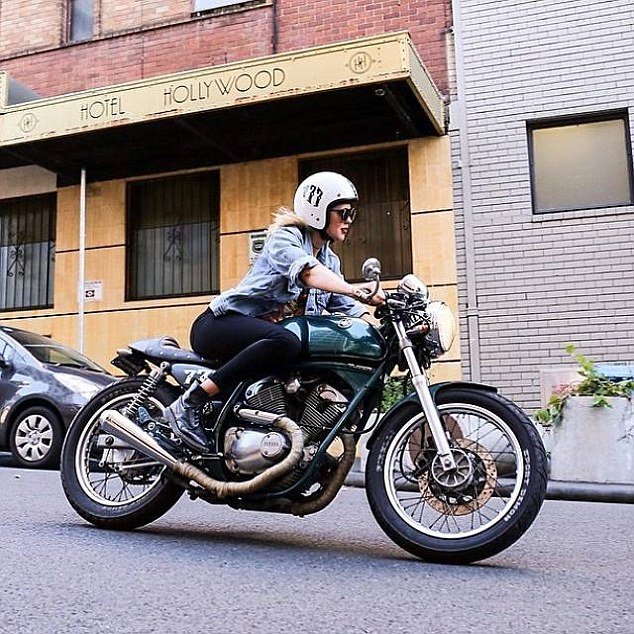 Throttle Dolls: Συμμορία μηχανόβιων γυναικών αναστατώνει το Σίδνεϊ | iefimerida.gr 7
