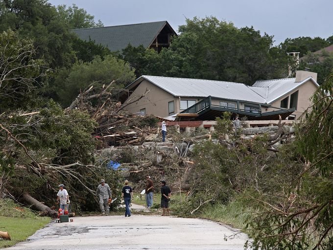 Βιβλική καταστροφή στο Τέξας από την κακοκαιρία -15 οι νεκροί, τουλάχιστον 30 οι αγνοούμενοι [εικόνες] | iefimerida.gr 10