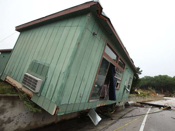 Βιβλική καταστροφή στο Τέξας από την κακοκαιρία -15 οι νεκροί, τουλάχιστον 30 οι αγνοούμενοι [εικόνες] | iefimerida.gr 9