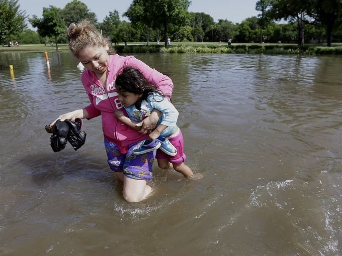 Βιβλική καταστροφή στο Τέξας από την κακοκαιρία -15 οι νεκροί, τουλάχιστον 30 οι αγνοούμενοι [εικόνες] | iefimerida.gr 3