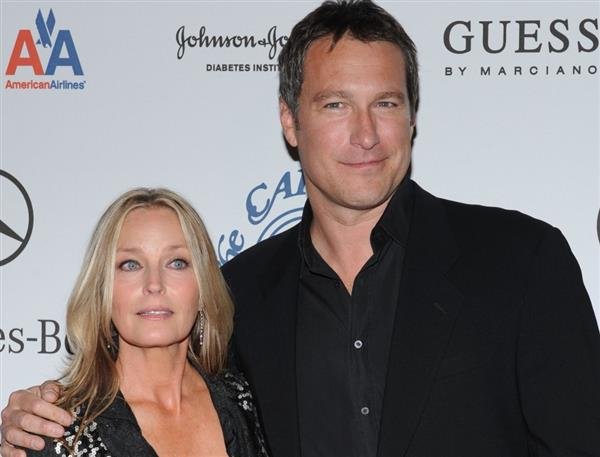 Μπο Ντέρεκ: Δείτε πως είναι σήμερα στα 59 της το sex symbol με τα θρυλικά κοτσιδάκια  [εικόνες]  | iefimerida.gr 4