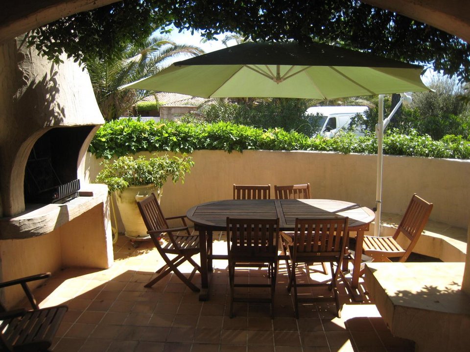 Δώστε ζωή και χρώμα στο μπαλκόνι σας το καλοκαίρι [εικόνες] | iefimerida.gr 7