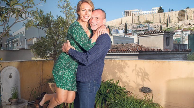 Η Αιμιλία Υψηλάντη έμενε στο νέο σπίτι του Βαρουφάκη [εικόνες] | iefimerida.gr 6