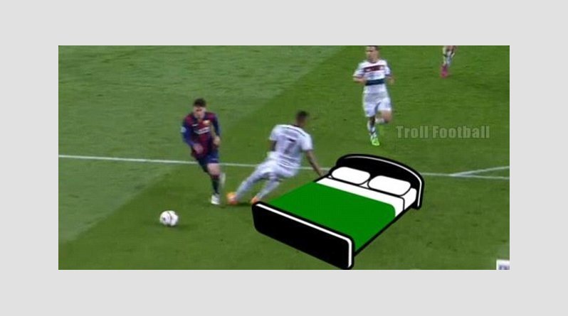 Το Τwitter «γλεντάει» τον Μπόατενγκ -Η ντρίπλα του Μέσι στιγμάτισε την καριέρα του [εικόνες] | iefimerida.gr 2