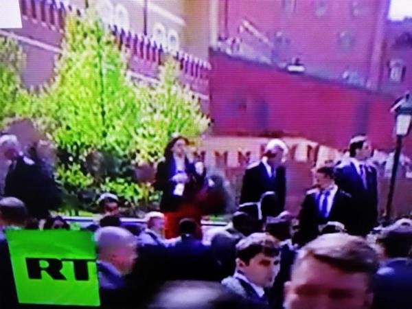 Η Ζωή Κωνσταντοπούλου μαζί με τον Πούτιν στη Μόσχα [εικόνα] | iefimerida.gr 0