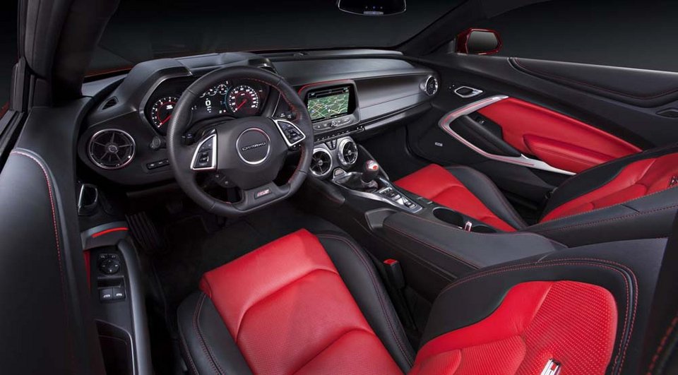 Η καινούργια Chevrolet Camaro και με 2.000 κυβικά και 279 άλογα | iefimerida.gr 2
