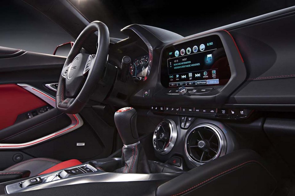 Η καινούργια Chevrolet Camaro και με 2.000 κυβικά και 279 άλογα | iefimerida.gr 4