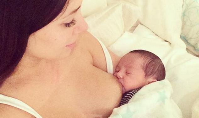 Η εκρηκτική σύζυγος του εφοπλιστή Αλκη Δαυίδ, ξανά με εσώρουχα [εικόνες] | iefimerida.gr 8