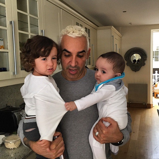 Η εκρηκτική σύζυγος του εφοπλιστή Αλκη Δαυίδ, ξανά με εσώρουχα [εικόνες] | iefimerida.gr 9