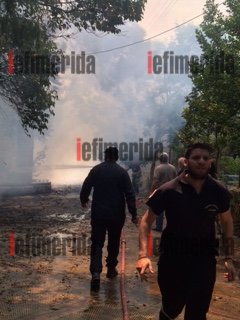 Πυρκαγιά κατέκαψε τη Ρεματιά στο Χαλάνδρι -Στάχτες το θέατρο [εικόνες & βίντεο] | iefimerida.gr 8