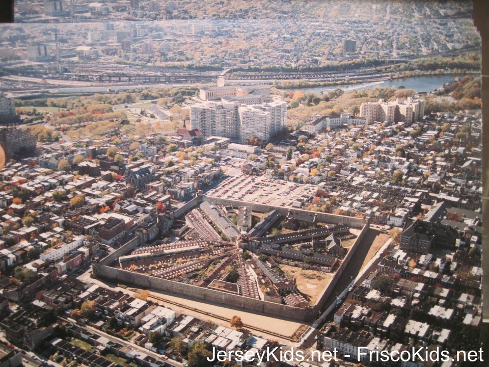 Σε αυτές τις φυλακές-φρούριο στην Κέρκυρα κρατείται, σε απομόνωση, ο παιδοκτόνος [εικόνες] | iefimerida.gr 3