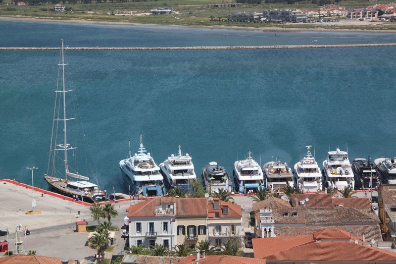 Ναύπλιο, όπως λέμε Μονακό: «Μποτιλιάρισμα» στη μαρίνα -60 γιοτ πλωτά παλάτια εντυπωσίασαν [εικόνες]  | iefimerida.gr 5