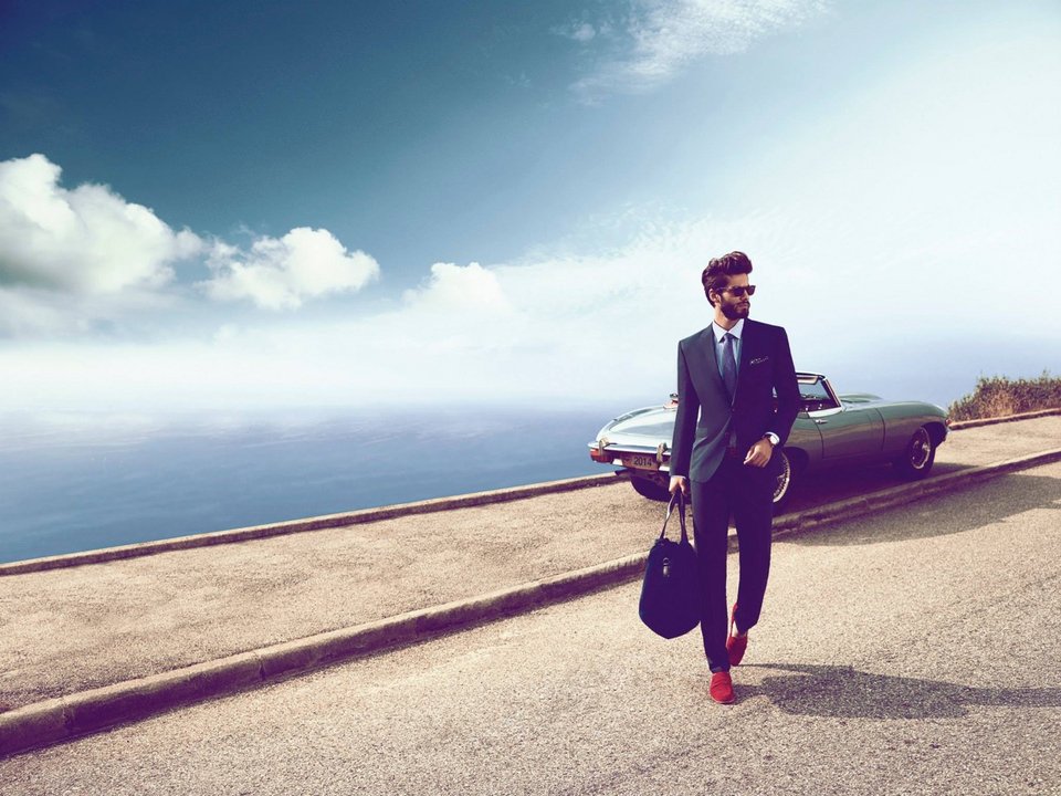 Λιώνει για χάρη του η διεθνής μόδα: Ο καλλονός personal trainer της Αθήνας που διαπρέπει και στις πασαρέλες [εικόνες] | iefimerida.gr 2