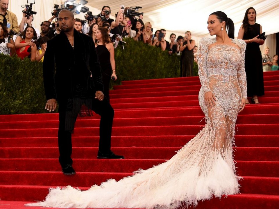 Η τουαλέτα της Λόπεζ με τη διαφάνεια στα οπίσθια - Ολα στη φόρα [εικόνες] | iefimerida.gr 4