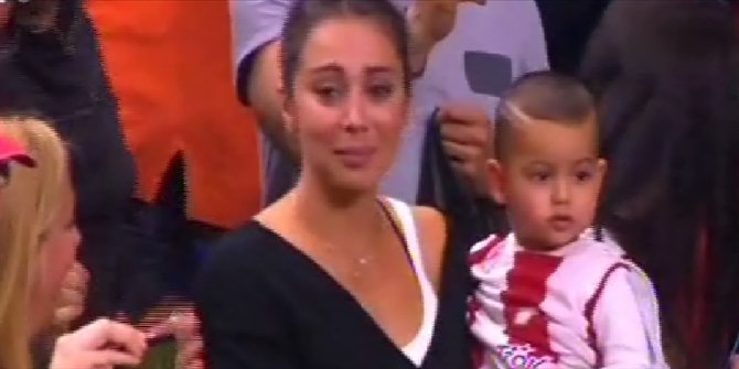 Ολυμπία Χοψονίδου, η πανέμορφη σύζυγος που έκλαψε για τον Βασίλη Σπανούλη [εικόνες] | iefimerida.gr 0