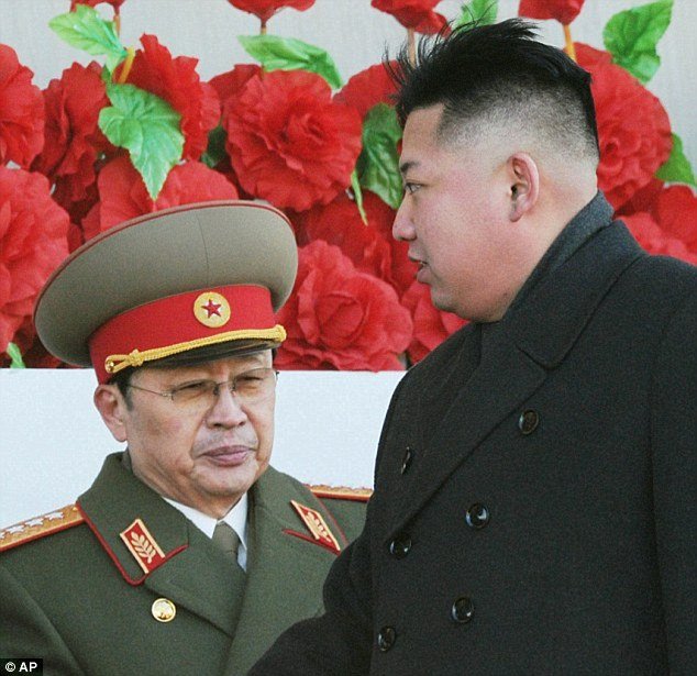 Βίαιες εκτελέσεις ή εξορία - Ο Κιμ Γιονγκ Ουν «εξαφάνισε» πέντε αξιωματούχους του [εικόνες] | iefimerida.gr 2