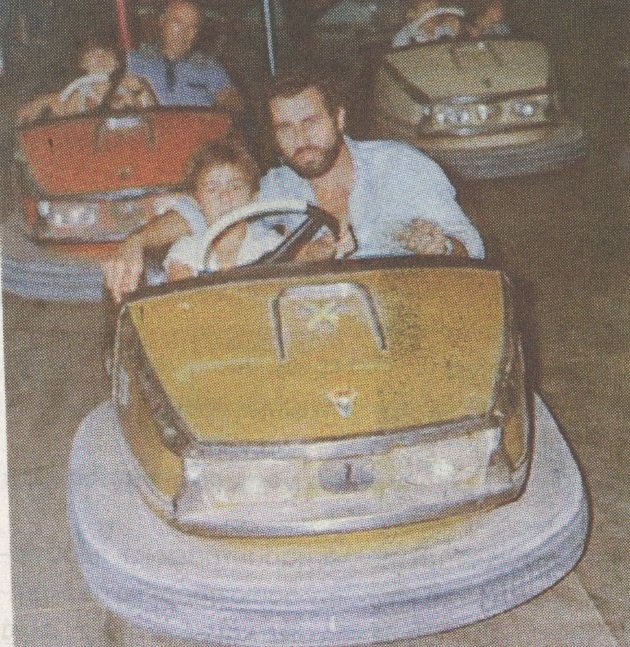 Ραγίζουν καρδιές τα λόγια του Αντώνη Κανάκη για τον πατέρα του που πέθανε [εικόνες] | iefimerida.gr 0