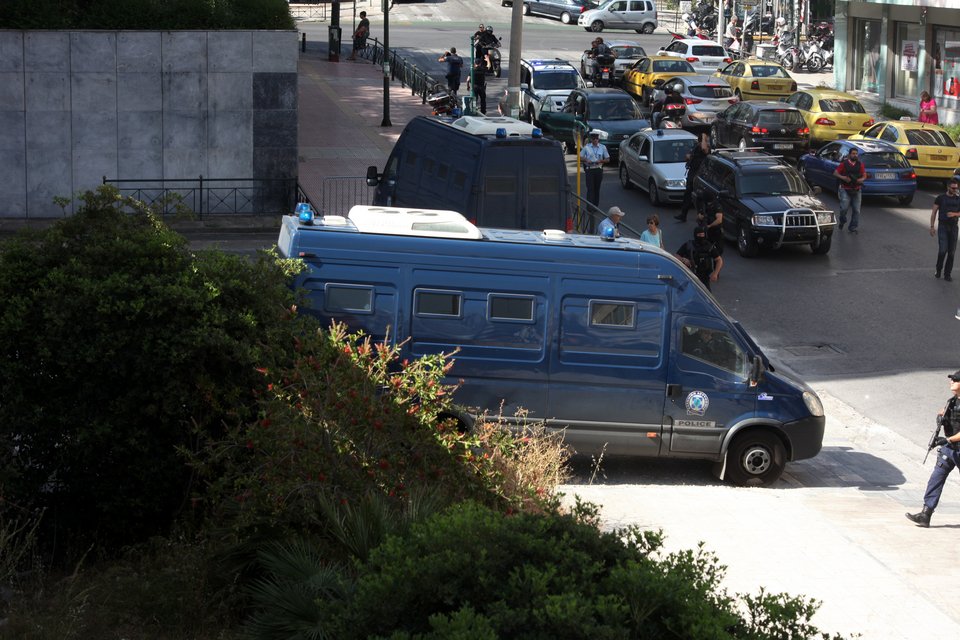 Αλλαξε λουκ ο Χριστόδουλος Ξηρός -Χωρίς το ξανθό μαλλί στο Εφετείο [εικόνες] | iefimerida.gr 2