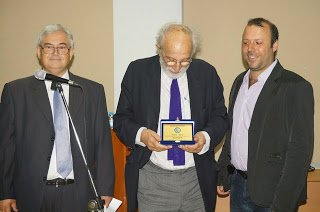 Η Ζωή Λάσκαρη βραβεύτηκε σε εκδήλωση για τον Νίκο Κούρκουλο [εικόνες] | iefimerida.gr 3